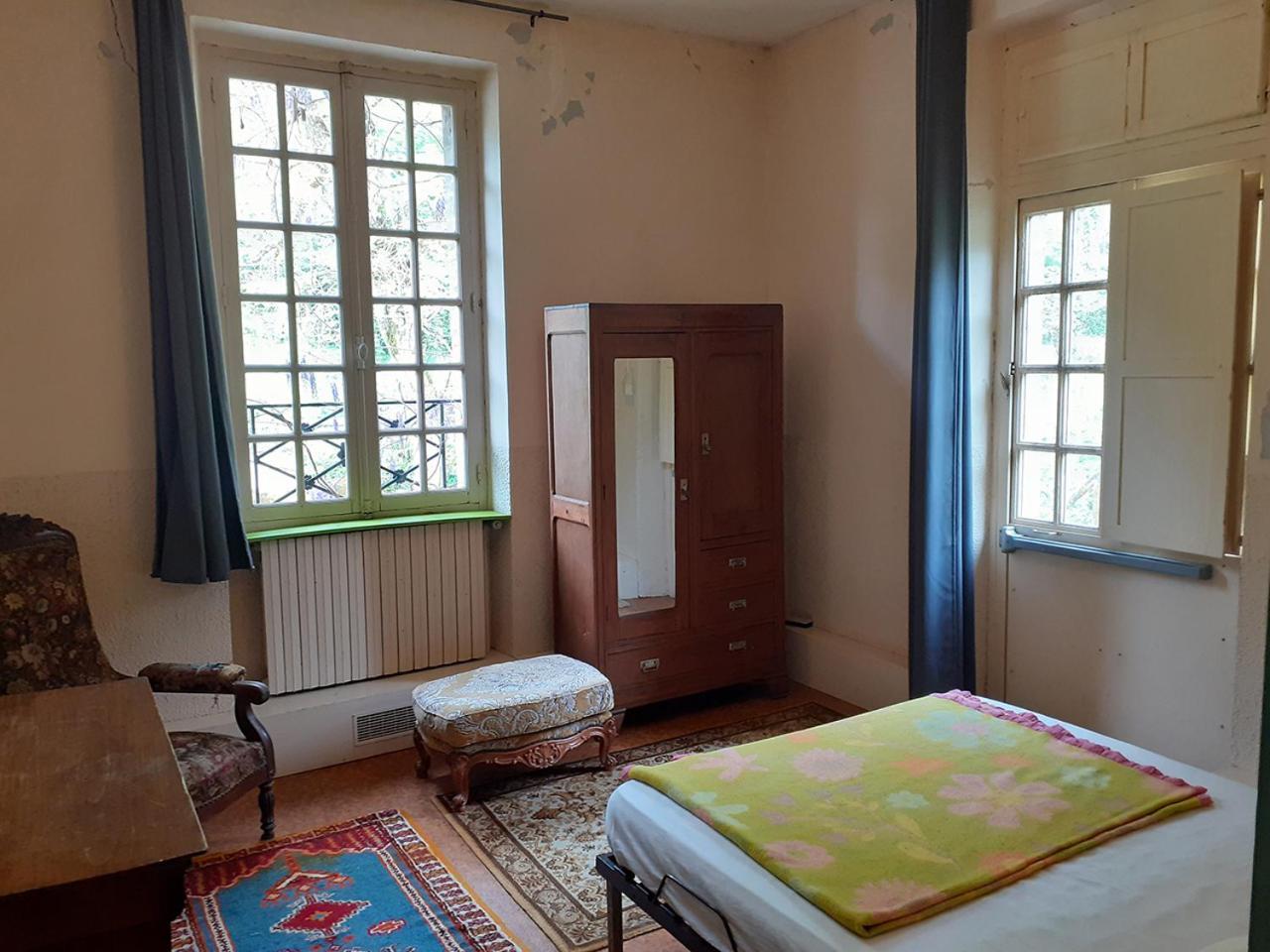 Hotel Le Moulin De Saleth à Saint-Antonin Chambre photo